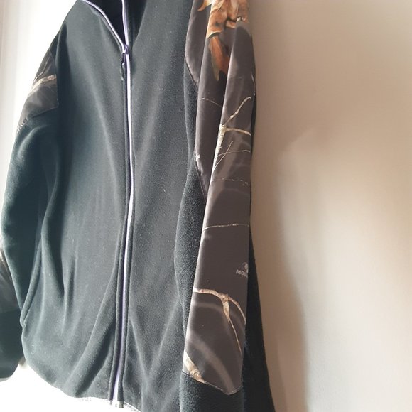 Mossy Oak Yukon Gear Women's Fleece Jacket Black Black Camo, Size Large - Picture 4 of 13